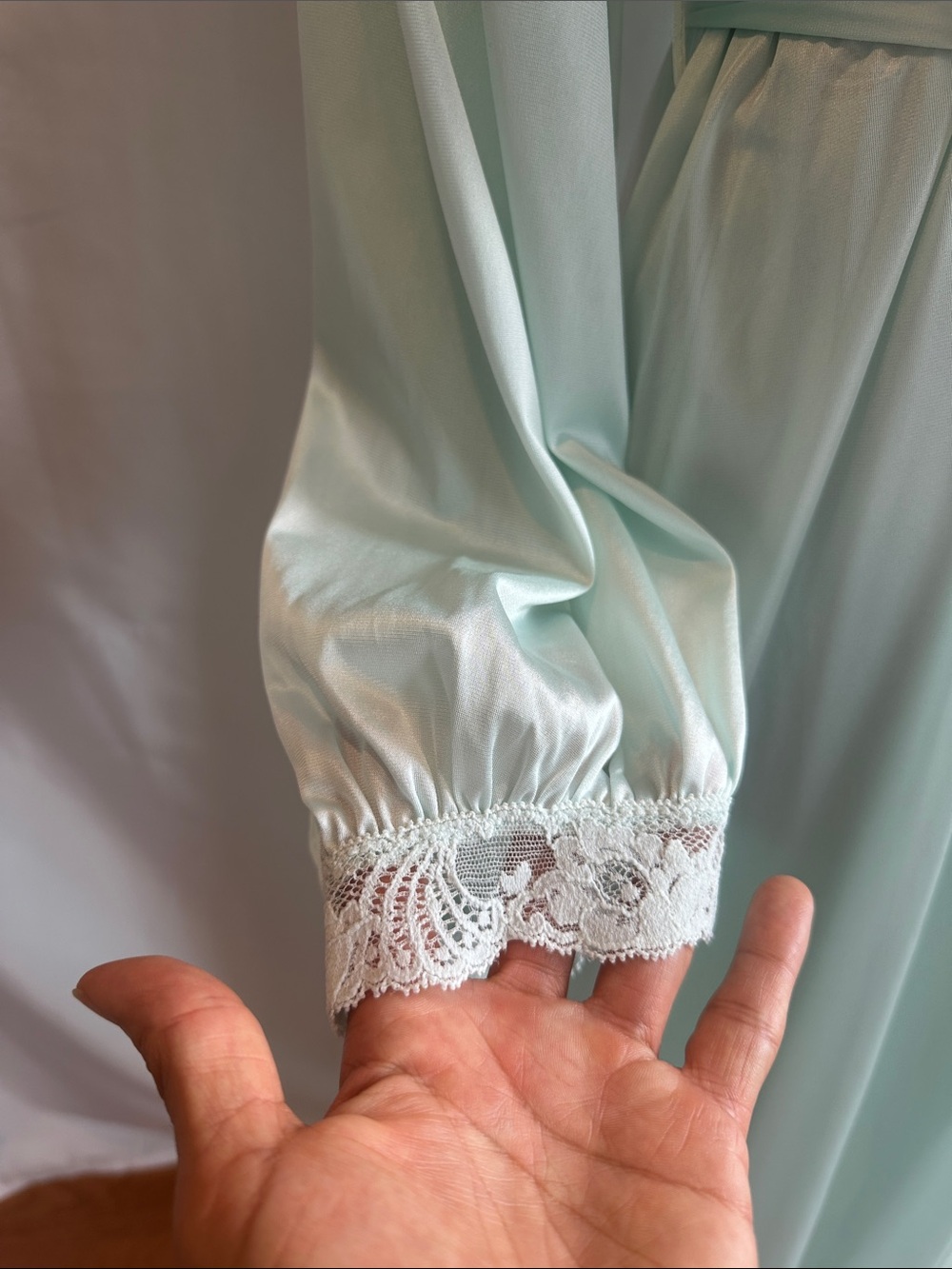 Miss Elaine Mint Green Lace-Trim Long Peignoir Set - Picture 4 of 13